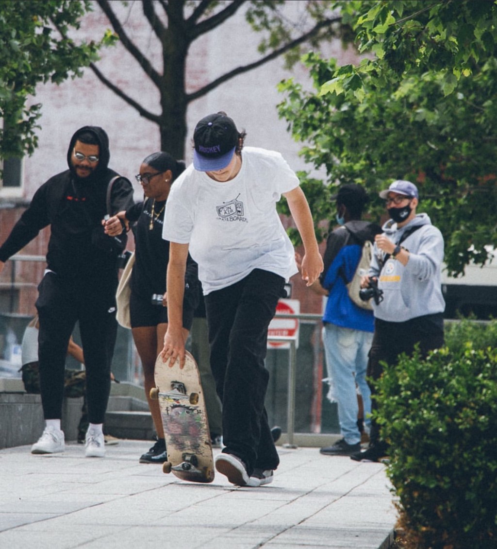 On Air Skateboards: A Covid&nbsp;Community